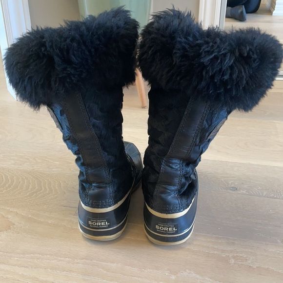 Sorel Winter Boots - Pony Hair with Swarovski Crystal Accents - Size 7 - Picture 4 of 11